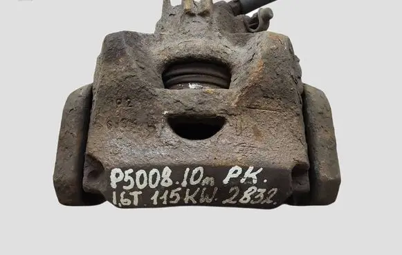 Peugeot 5008 Front brake caliper