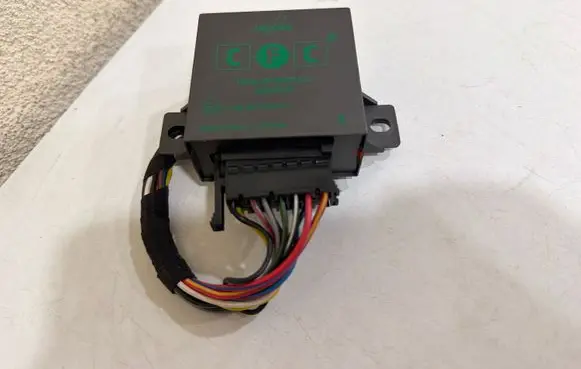 Mercedes-Benz C W203 Tow bar trailer control unit/module 52042505