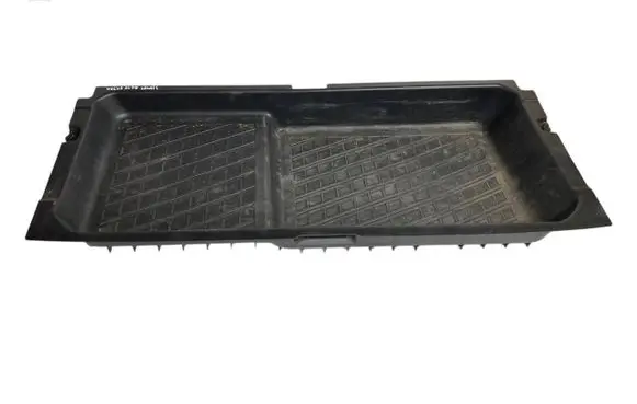 Trunk/boot floor carpet liner