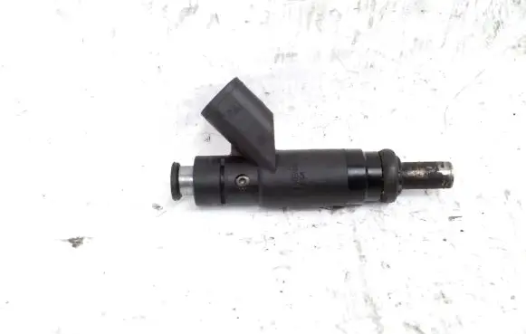 Chrysler 300 - 300C Fuel injector 04591851AA 5191X18648
