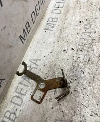 Volkswagen Touareg II ABS pump bracket 7P0971006C
