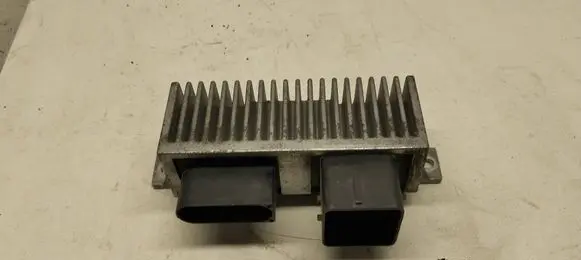 Renault Master III Glow plug pre-heat relay 8200558438A