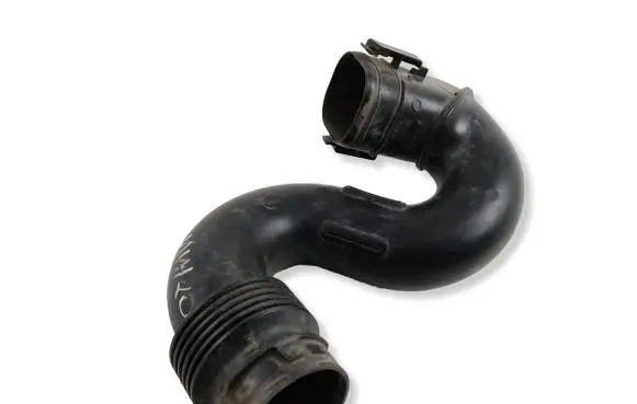 Opel Vivaro Air intake duct part 165555514R