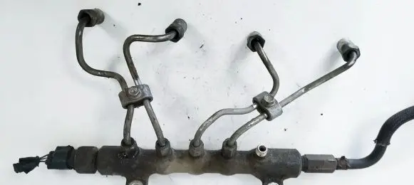 Toyota Auris 150 Fuel main line pipe