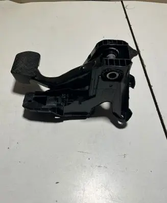 Volkswagen Taos Brake pedal 5QN723058C 1910202200012