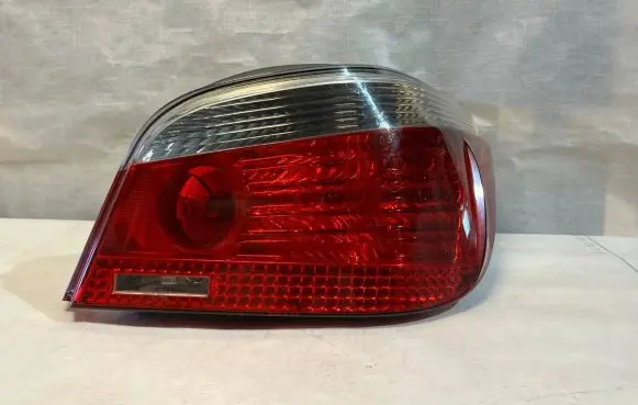 BMW 5 E60 E61 Rear/tail lights 158072 158244R 158070