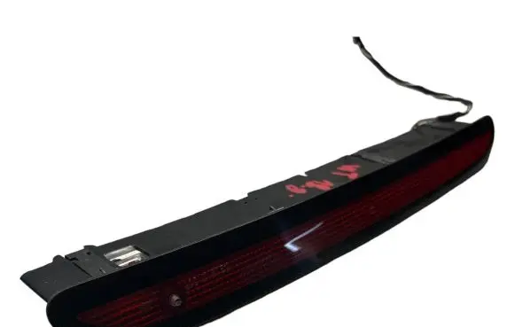 Volkswagen Touran III Third/center stoplight 3CN945087