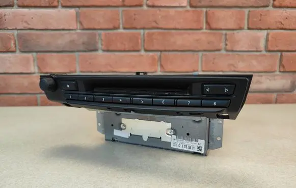 BMW X5 E70 Radio/CD/DVD/GPS head unit 9218355