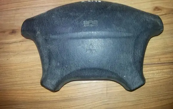 Mitsubishi Carisma Steering wheel airbag mr740922 570217300