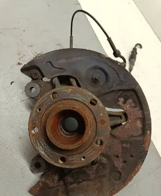 Citroen C4 Grand Picasso Front wheel hub