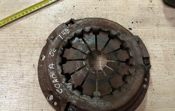 Toyota Corolla E120 E130 Pressure plate 