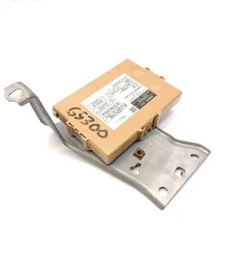 Lexus GS 300 350 430 450H Keyless (KESSY) go control unit/module 8999030110 2325002252