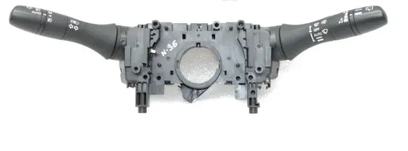 Nissan X-Trail T32 Aerial antenna switch 255604CB5A