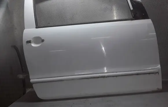 Door (2 Door Coupe)