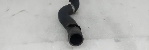 Mercedes-Benz S W220 Engine coolant pipe/hose