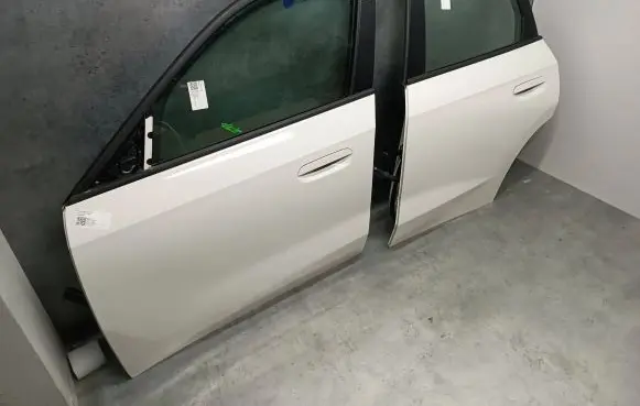 BMW X1 U11 Front door