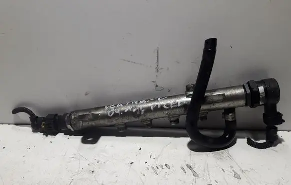 Opel Vectra C Fuel main line pipe 55200251