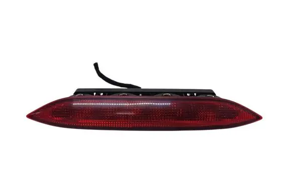 Mitsubishi Colt Third/center stoplight MR957379 27940002