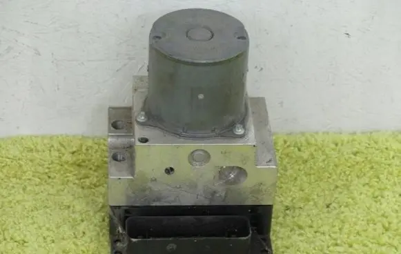 Audi A6 C7 ABS Pump 4G0907379G