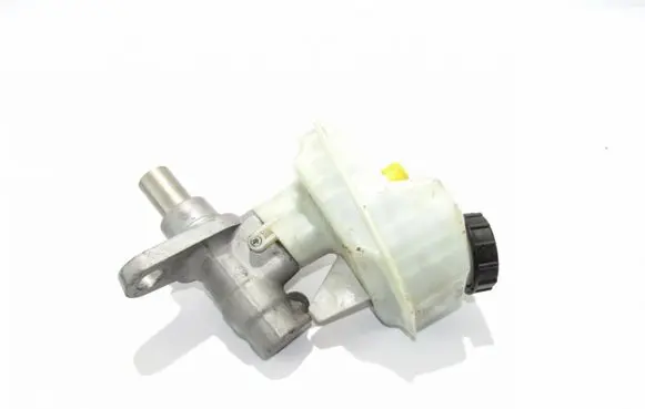 Chevrolet Orlando Master brake cylinder 33432501