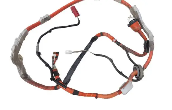 Toyota Prius (XW30) Positive cable (battery) 8216447080
