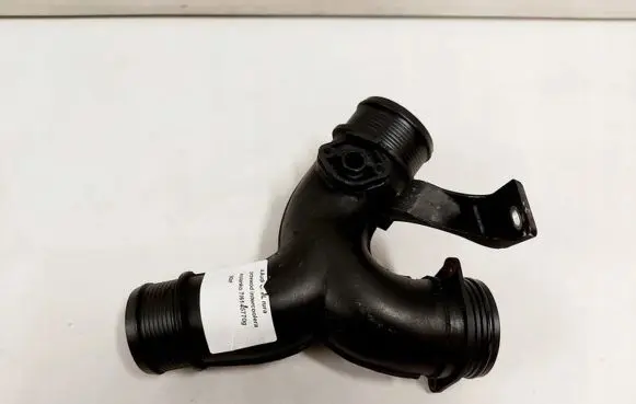 Audi Q7 4L Intercooler hose/pipe 7L6145770G