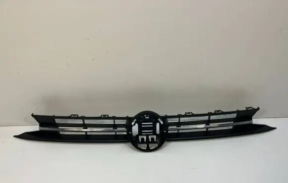 Volkswagen Polo VI Front grill 2G0853651K 2G0853653K