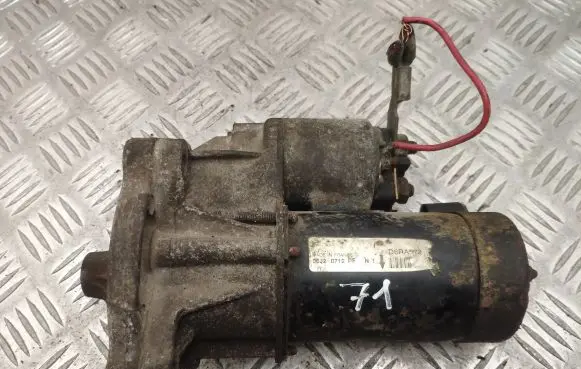 Peugeot 206 Starter motor D6RA572