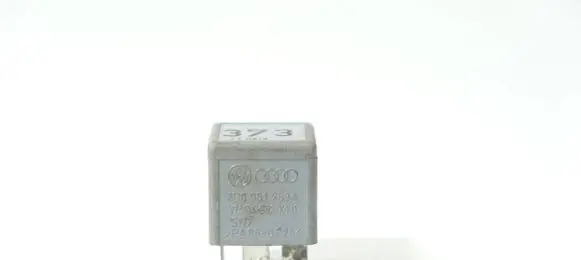 Audi Q7 4L Other relay 8D0951253A