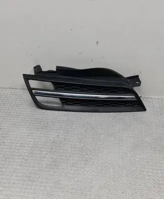 Nissan Micra Front fog light trim/grill 62320BC4