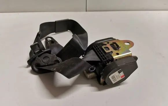 Audi A8 S8 D3 4E Front seatbelt 4E1857705