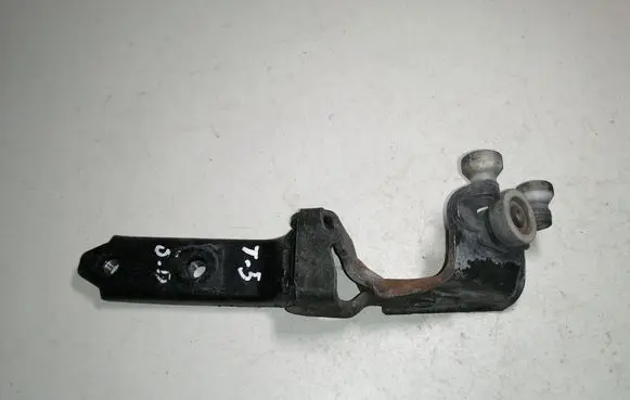 Volkswagen Transporter - Caravelle T5 Sliding door middle roller runner 
