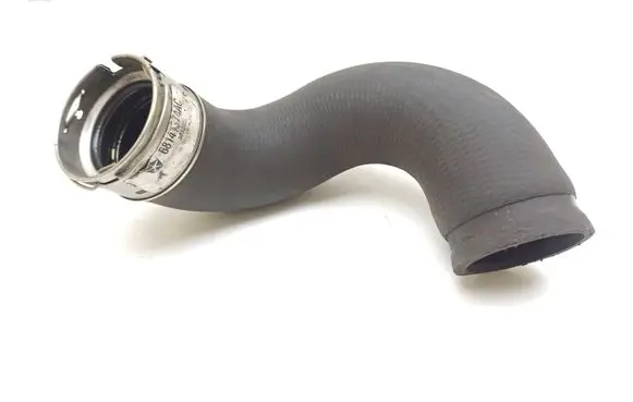 Jeep Cherokee Intercooler hose/pipe 68141374AC 3872