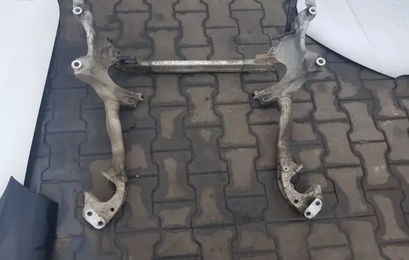 Audi A4 S4 B8 8K Front subframe 8K0399315G