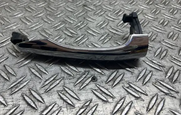 KIA Sportage Front door exterior handle