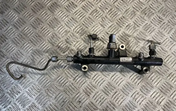 Fuel main line pipe