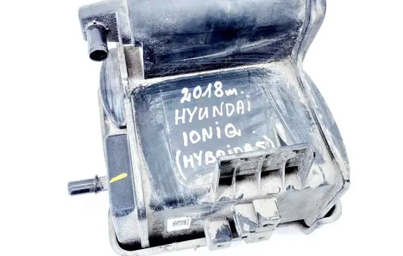Active carbon filter fuel vapour canister