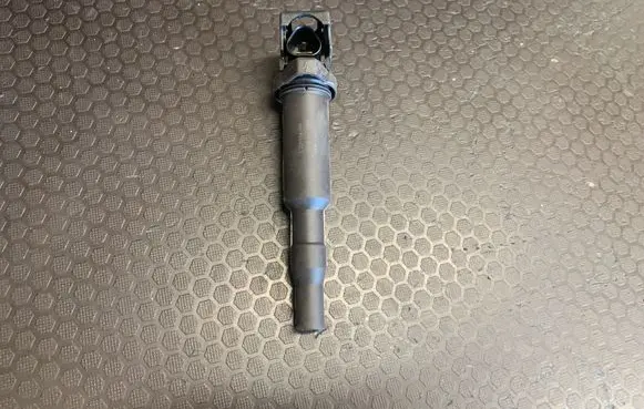 BMW 3 E90 E91 High voltage ignition coil 0221504464