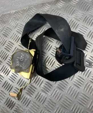 Hyundai Coupe Front seatbelt 070082 970419A