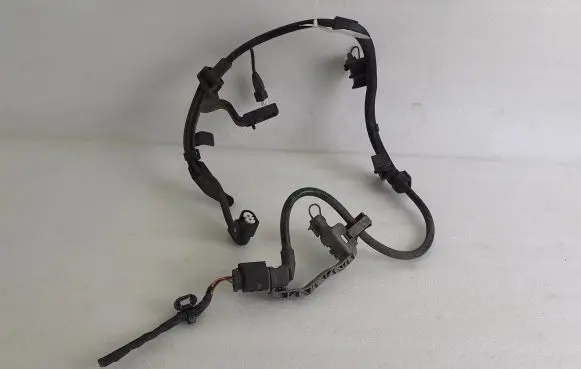 Mercedes-Benz A W177 Rear ABS sensor wiring A2475400700 A2475461100