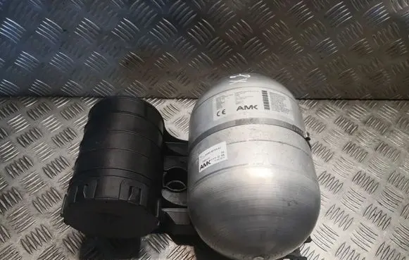 Jaguar XJ X351 Air suspension tank/reservoir AW935B709AC