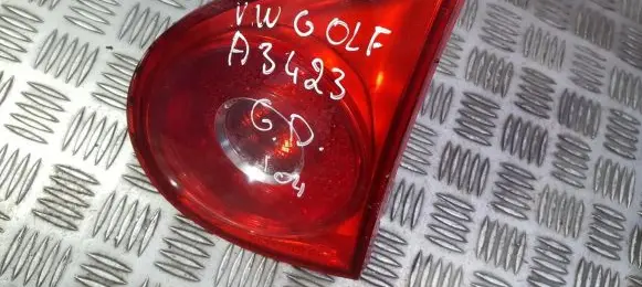 Volkswagen Golf V Tailgate rear/tail lights 1K6945094F 028500202A