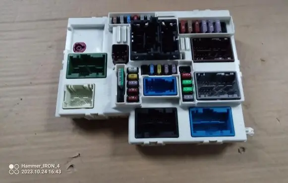 Peugeot 308 Fuse box set