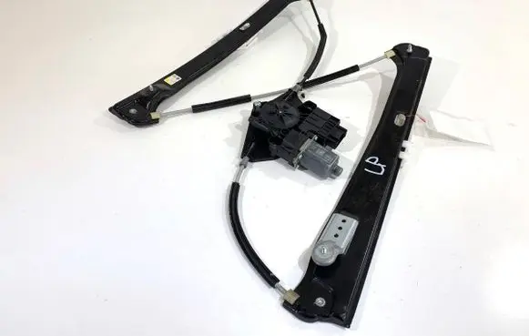 Skoda Scala Front door window regulator with motor 2Q1959405C