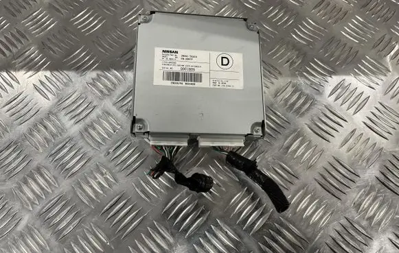 Infiniti Q60 Camera control unit module 284A15CA1A