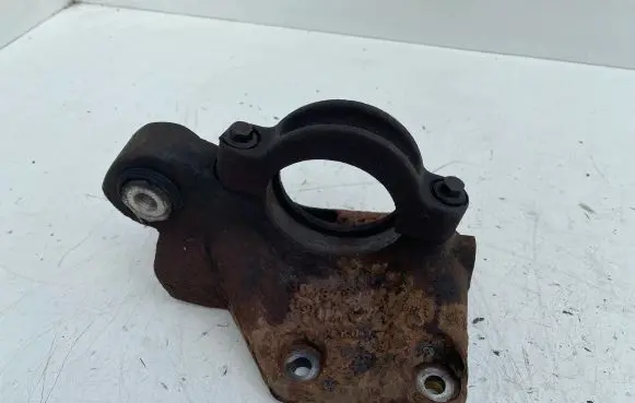 Volvo V60 Driveshaft support bearing bracket 30787842