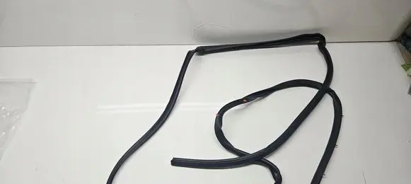 Jaguar XF X260 Front door rubber seal T2H1233