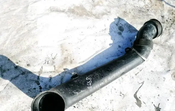 Land Rover Discovery 3 - LR3 Air intake hose/pipe 4619625902 PHD000603
