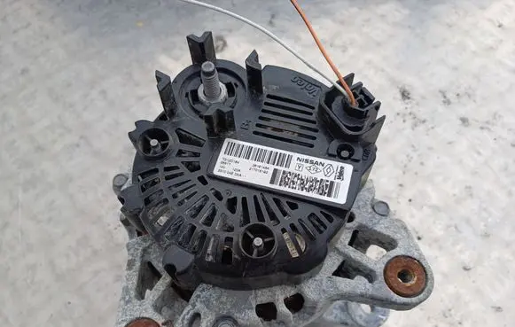 Renault Scenic IV - Grand scenic IV Generator/alternator 231004ED0A