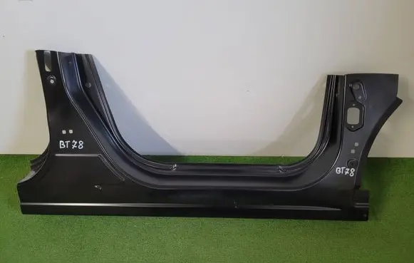 Renault Captur II Sill 